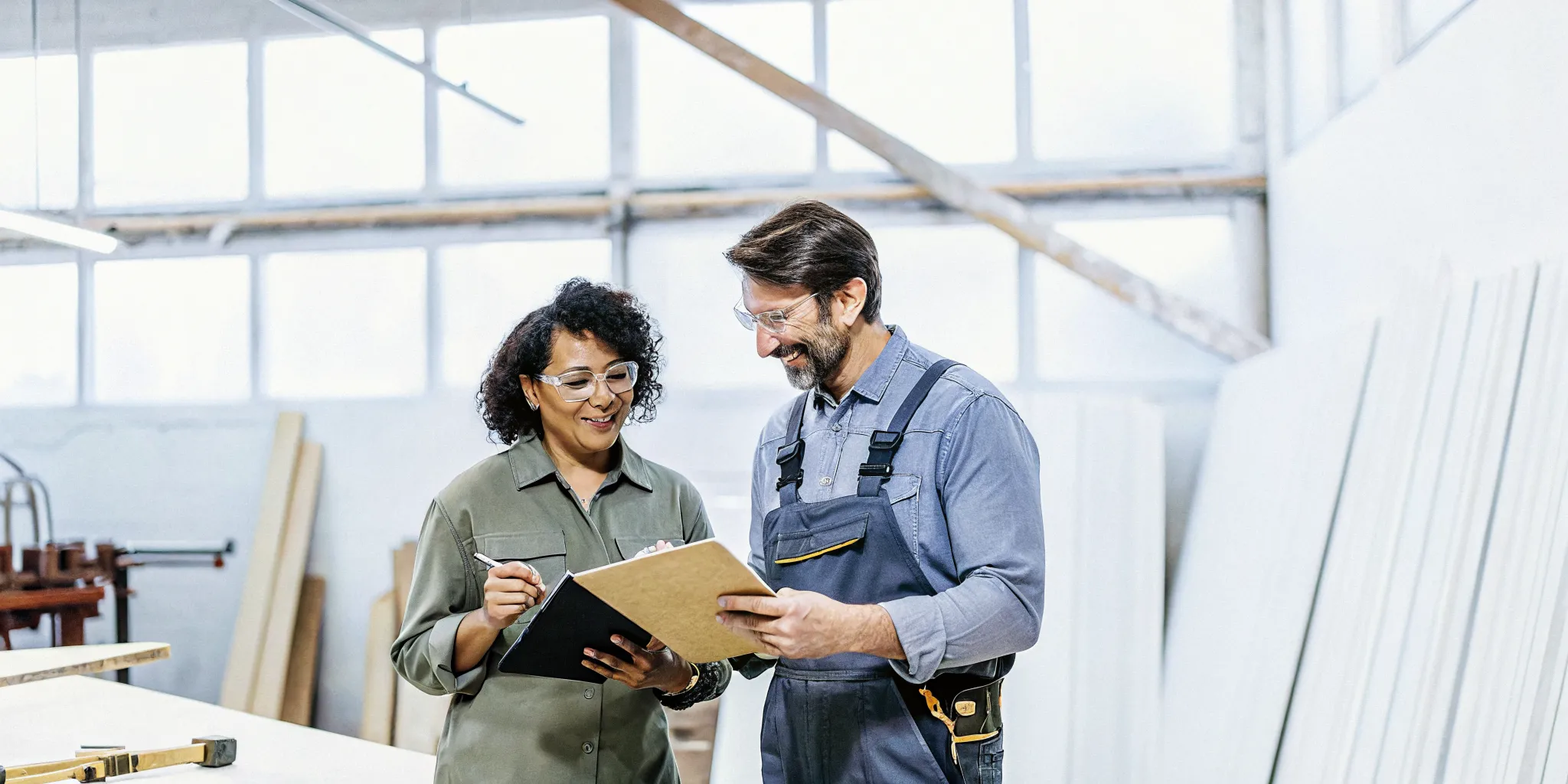 alternative-business-financing-for-small-businesses-404912 Small business owner reviewing alternative financing options